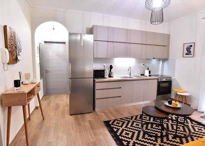 Antoine Appartement Néa Péramos