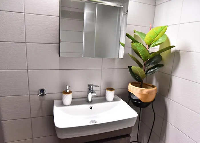 Appartement Antoine Néa Péramos